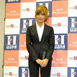 ローラ、平野由実