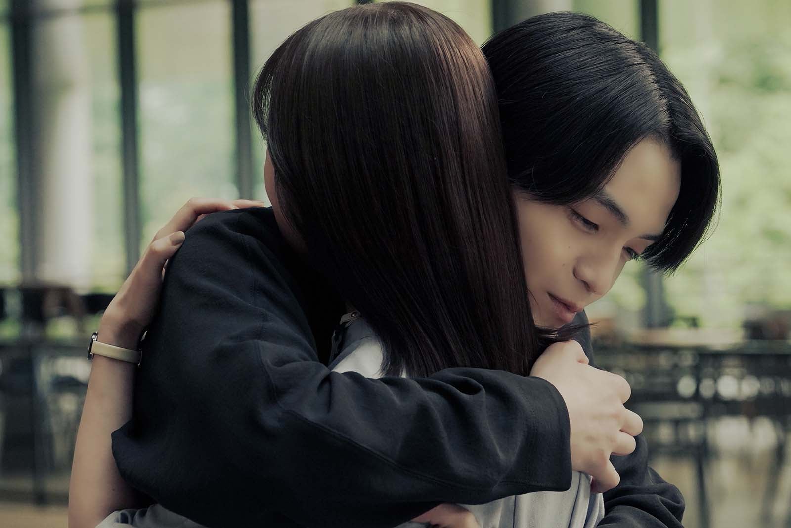 岡山天音、生田絵梨花「アンメット ある脳外科医の日記」第8話より（C）カンテレ