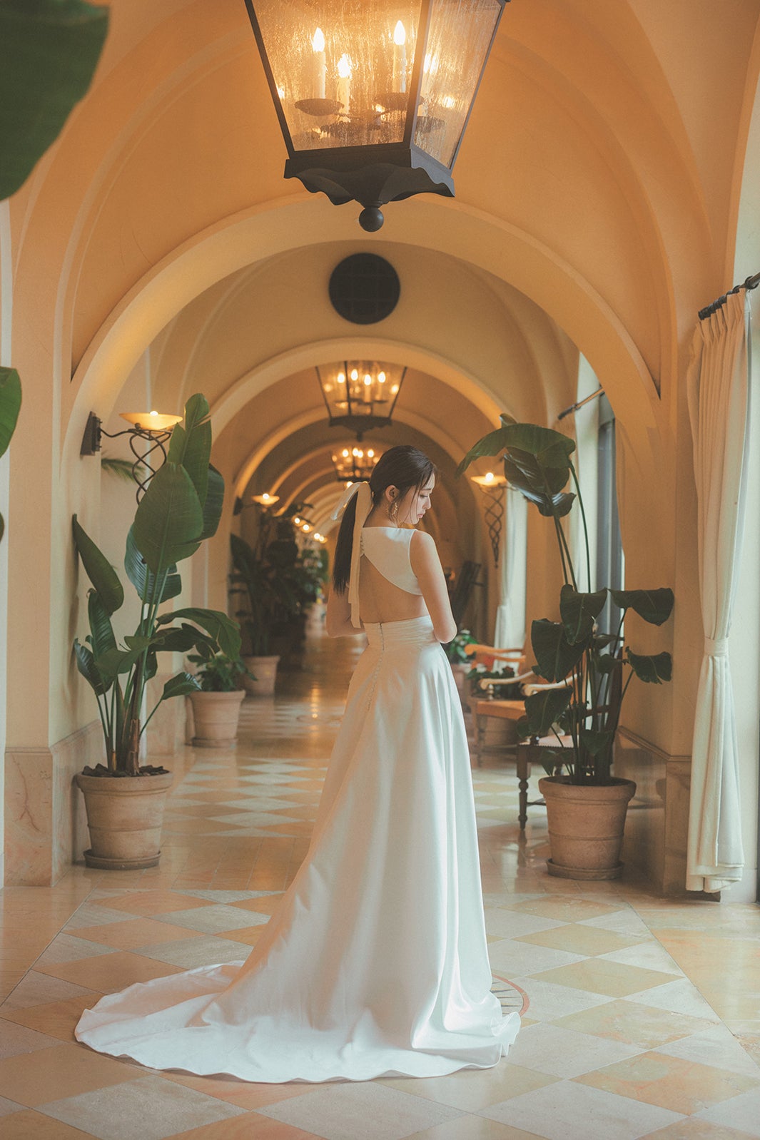 ゆうちゃみ、人生初ウエディングドレス姿で「ゼクシィ」表紙初登場