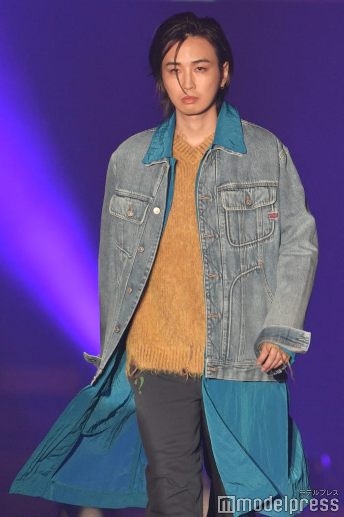 カルマ (C)モデルプレス