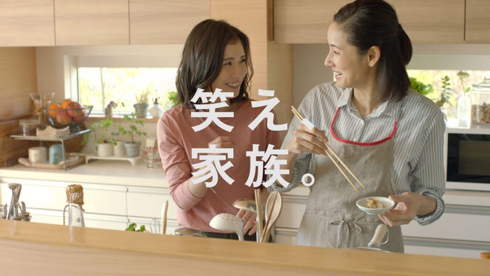 松岡茉優&吉田羊(提供写真)