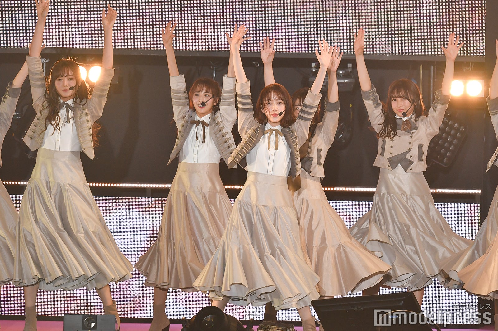 乃木坂46（C）モデルプレス