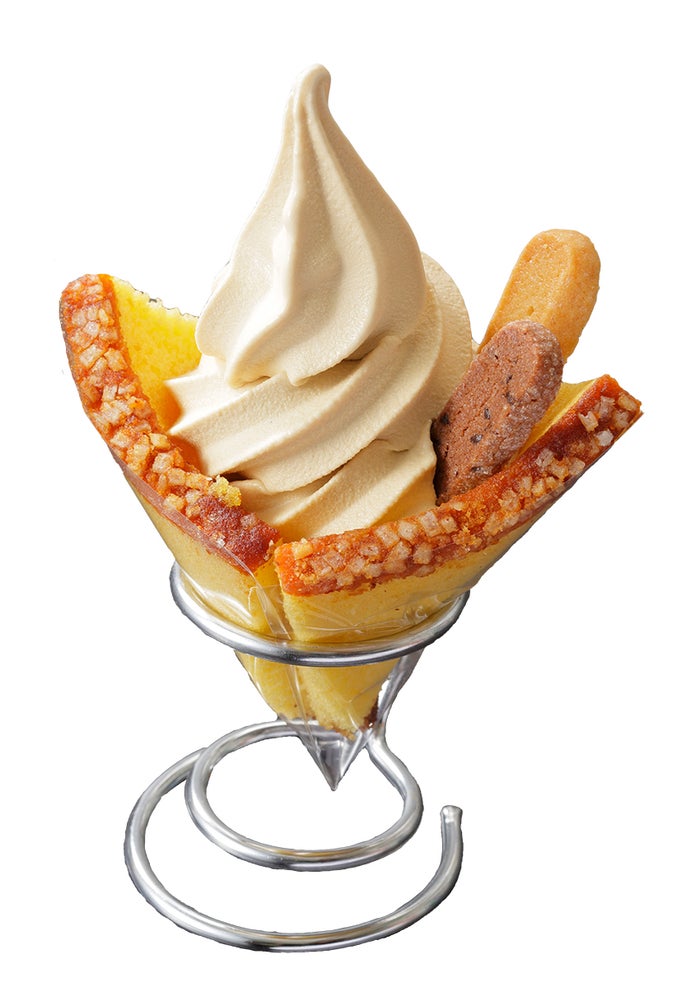 ⻑崎カステラ生ソフト コーヒー551円／画像提供：日本アイスマニア協会