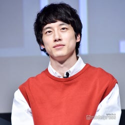 坂口健太郎、こだわりの飲み方にスタジオ驚き