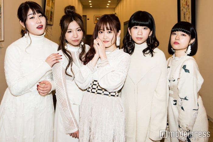 Little Glee Monster(左から)かれん、MAYU、芹奈、manaka、アサヒ
