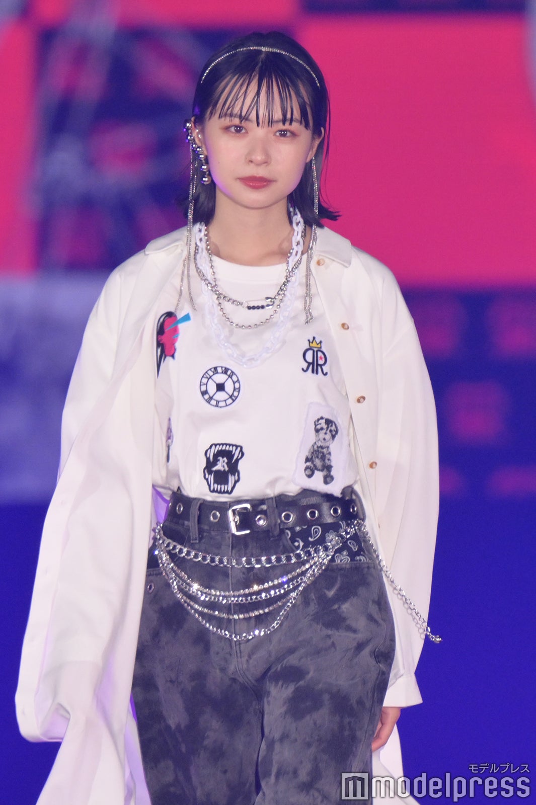 （C）モデルプレス