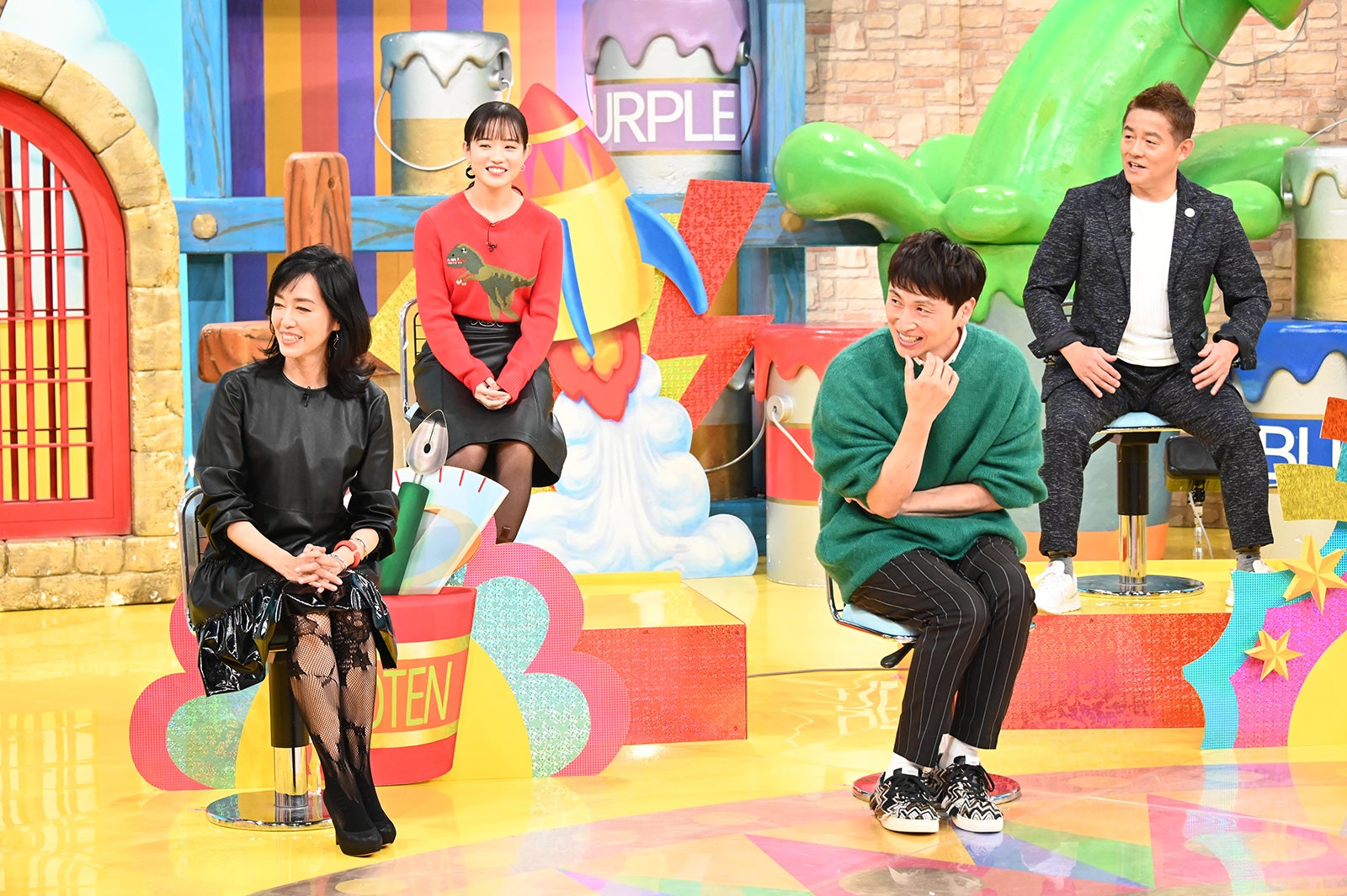 （前列左から）早見優、児嶋一哉（後列左から）森迫永依、井戸田潤（C）日本テレビ