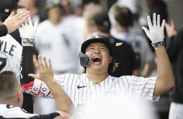 村上宗隆が30号の快挙も ホ軍は痛恨の逆転負け 本塁打後は3打席連続三振 前DeNAのケイが突然の乱調で逆転許す 