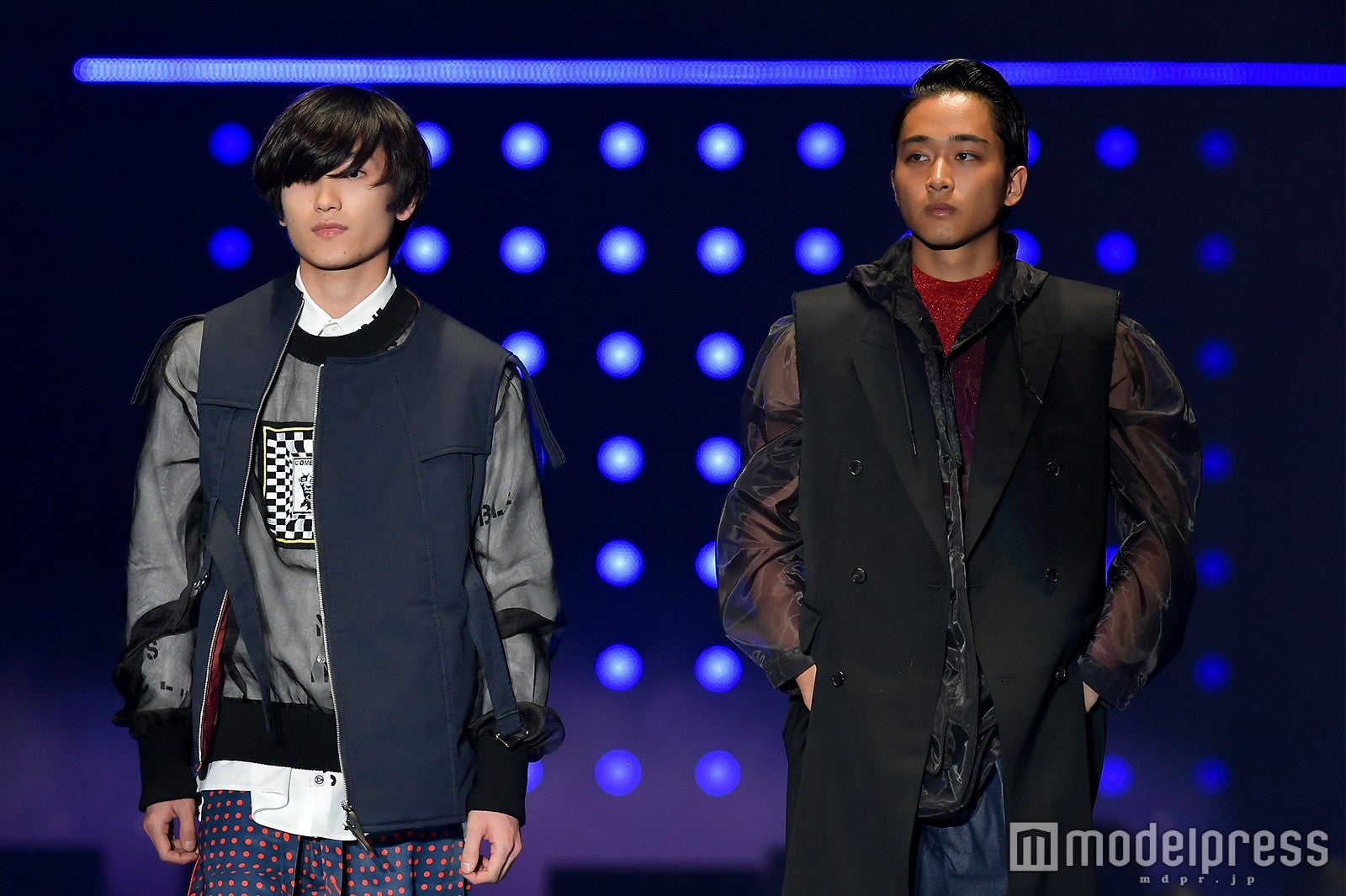 金子大地、佐藤寛太（C）モデルプレス