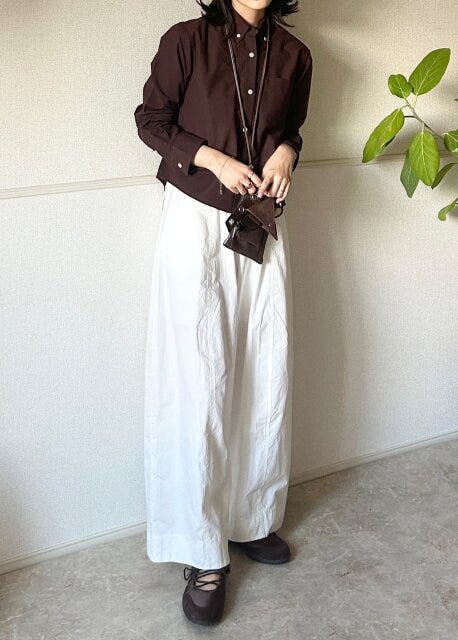 Style①ブラウン×ホワイトでつくる秋の爽やかさ Style①ブラウン×ホワイトでつくる秋の爽やかさ