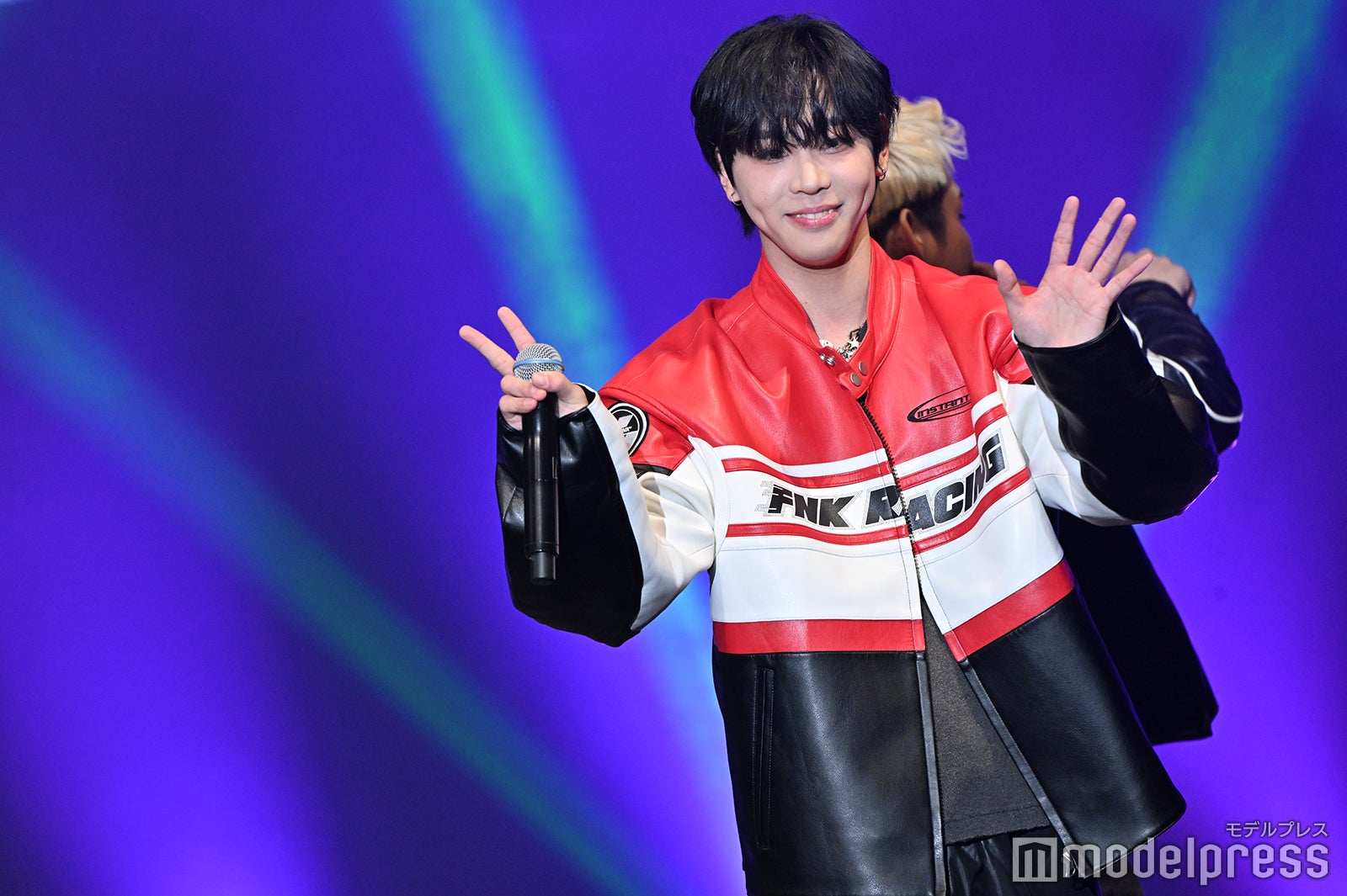 （C）モデルプレス