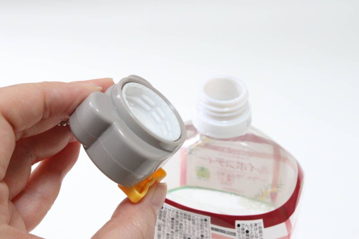 ペットボトルオープナー