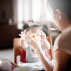子育てのイライラ…「効果的な対処法」って? 先輩ママたちの回答は…