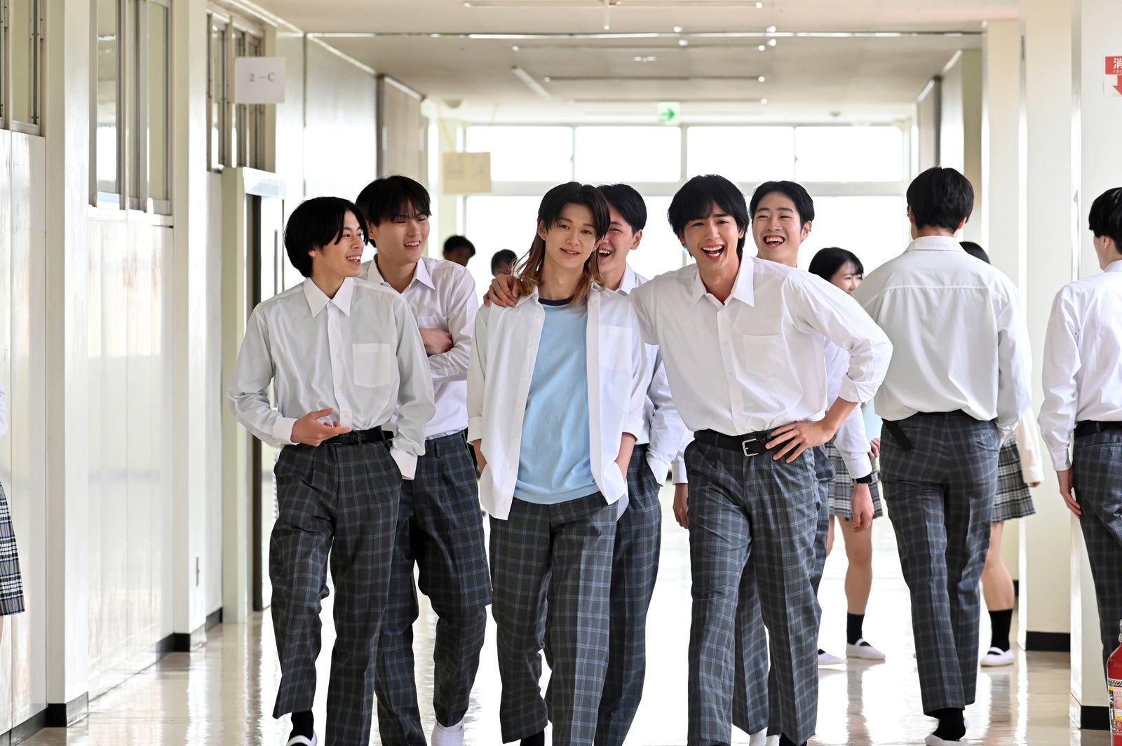 藤林泰也、小川史記、清水海李「しもべの王子様」第1話（C）たつもとみお／シーモアコミックス（C）TOKYO MX