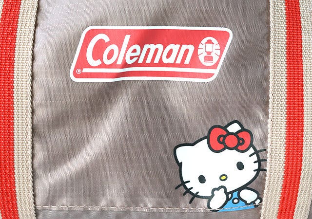 宝島社InRed12月号増刊のコールマン×ハローキティのボストン型ポシェット3