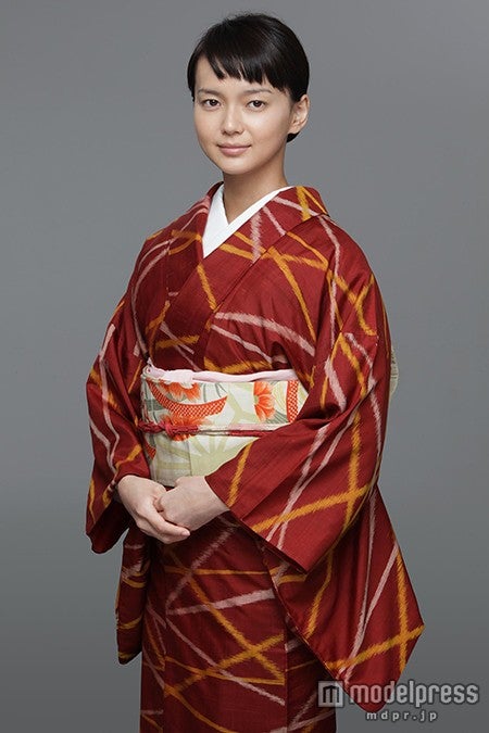 向井理の妻役に挑む多部未華子（C）テレビ東京