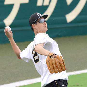阪神・大竹 帰省中に被災「あまり寝られなかった」 島田は実家が断水「今すぐ持って行ってあげたいけど…」 熊本地震発生から一夜明けて沈痛な思い
