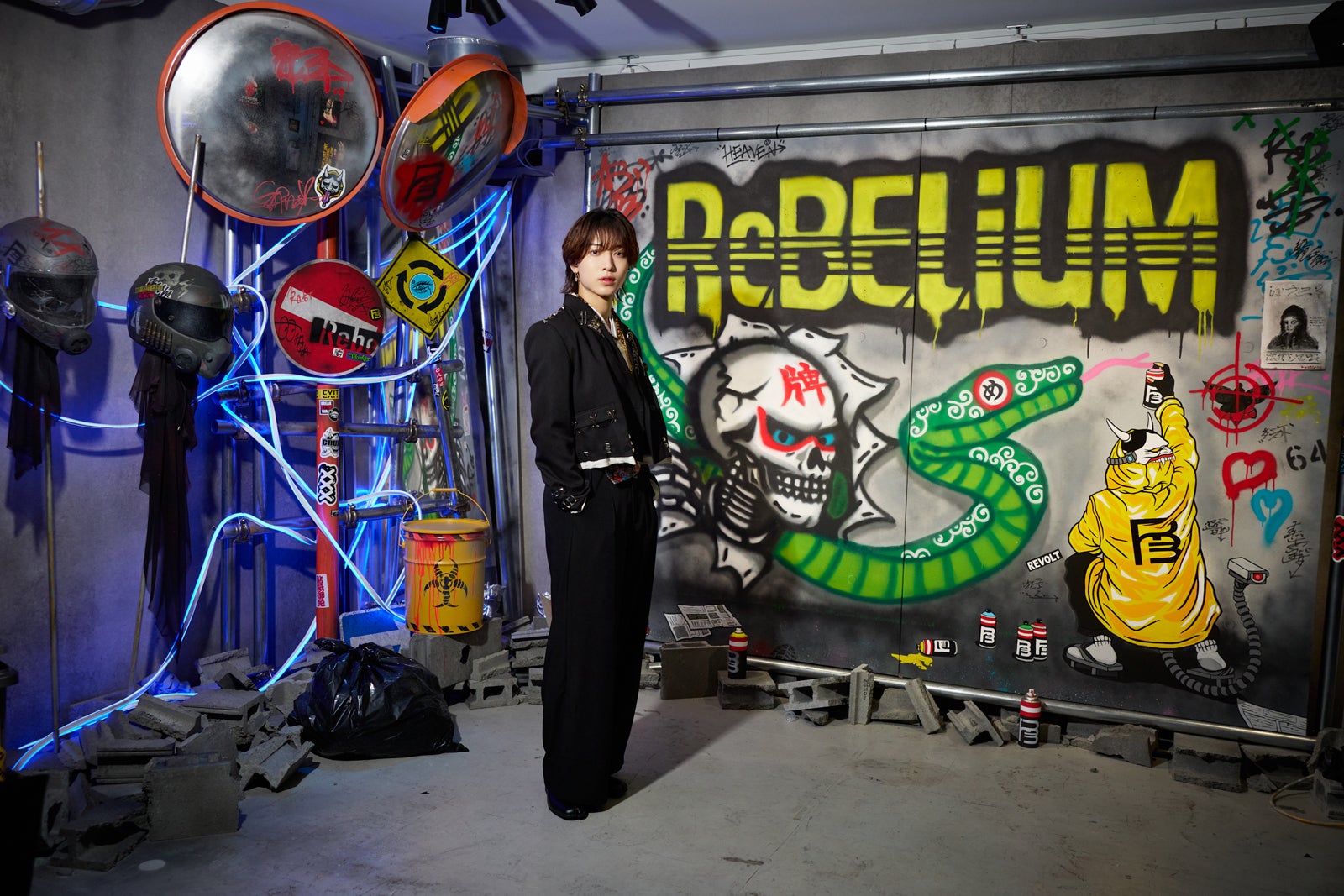 KEY TO LIT中村嶺亜、個展作品にメンバーの要素は「あります」井上瑞稀へ相談も【ReBELiUM】