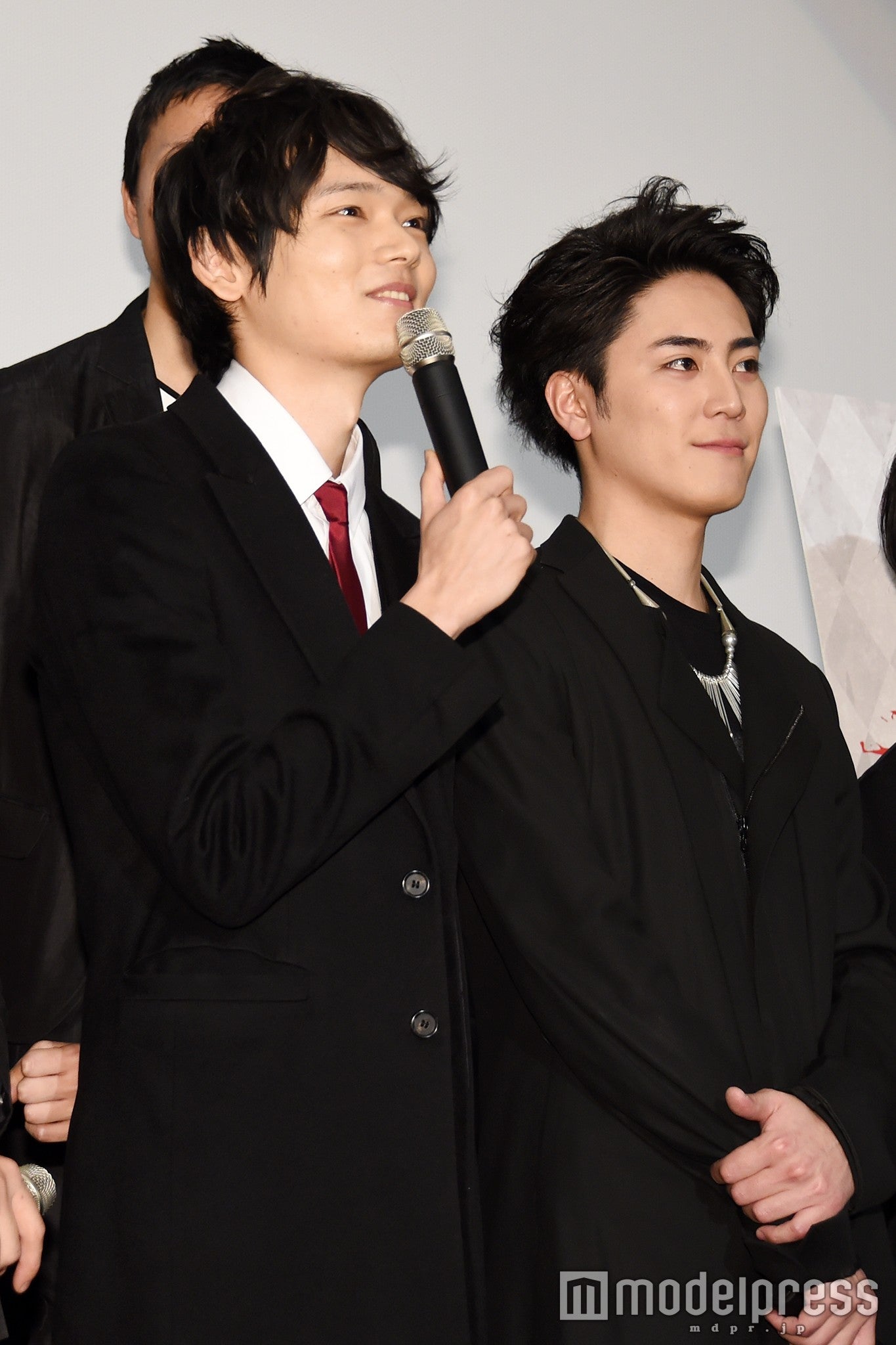 （左から）古川雄輝、間宮祥太朗（C）モデルプレス