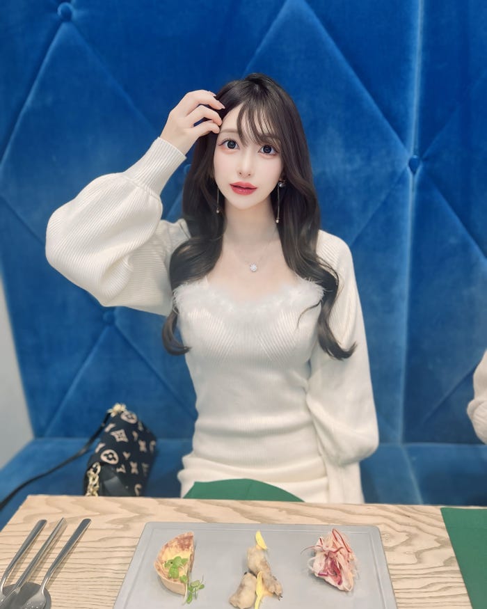 「Fillia」雛咲のあInstagramより