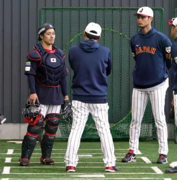 侍ジャパン・坂本 ダルビッシュから頭脳絶賛「考えてるなというのが分かる」「頭がいい」3.7韓国戦で菊池と先発バッテリー