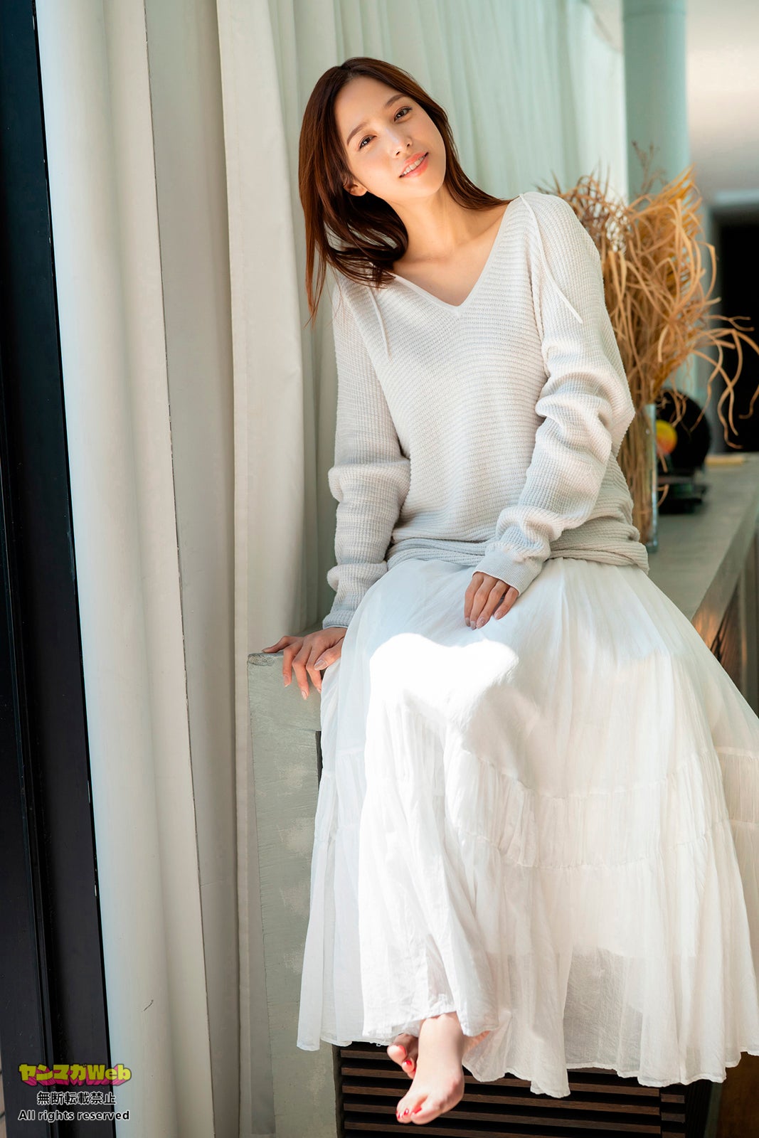 鷲見玲奈（C）LUCKMAN／ヤンマガWeb