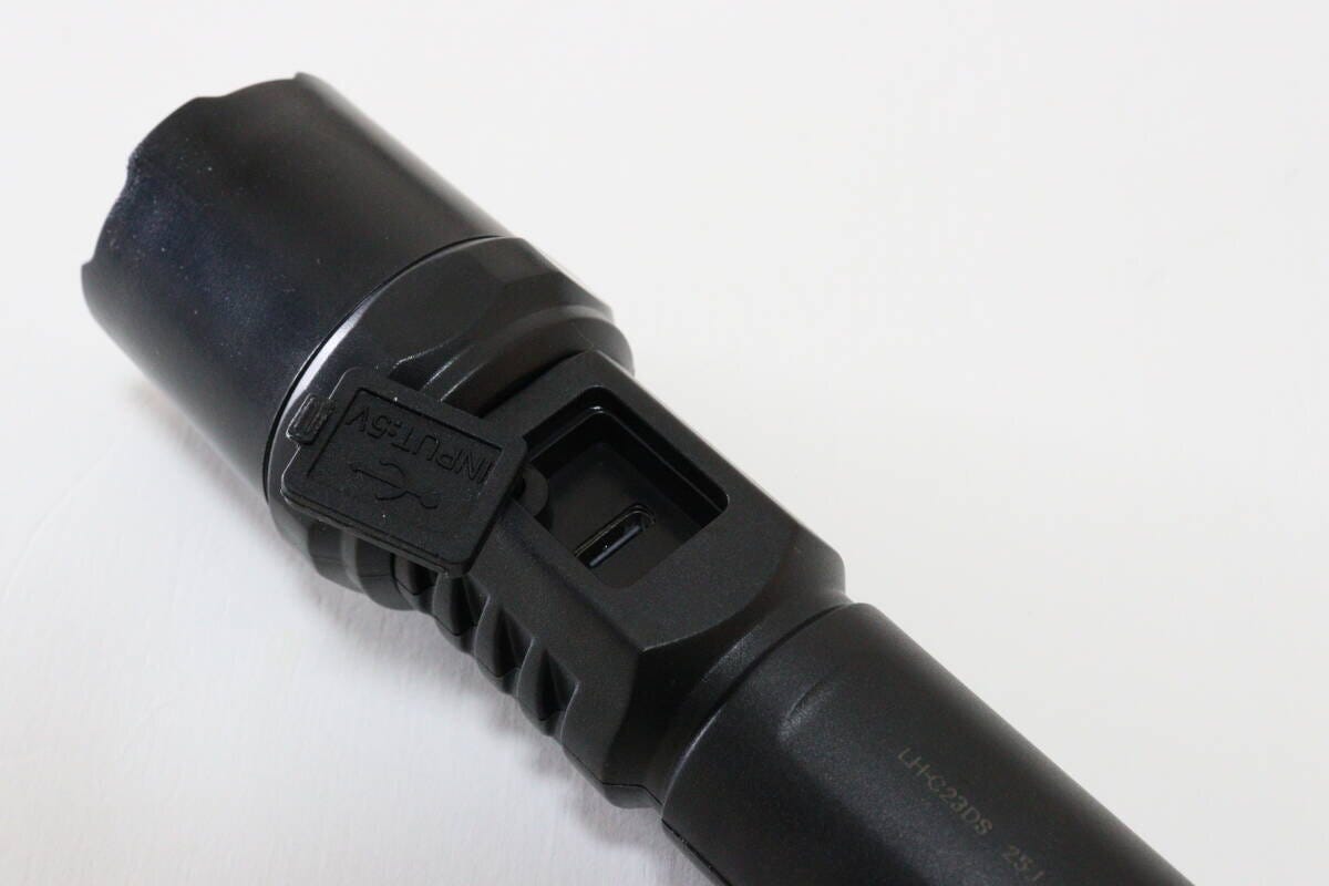 ダイソーのRECHARGEABLE