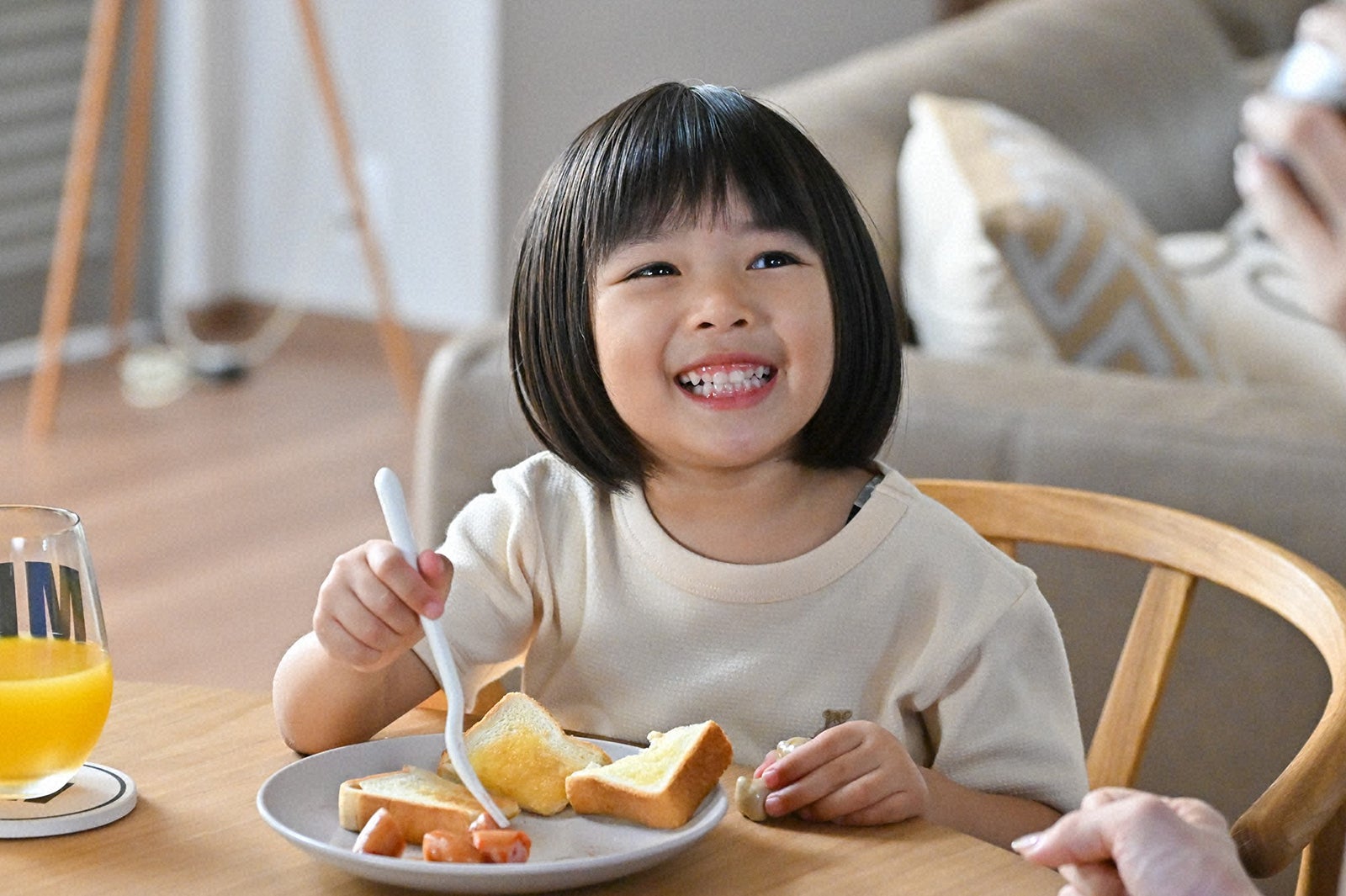 倉田瑛茉「西園寺さんは家事をしない」第8話より（C）TBS