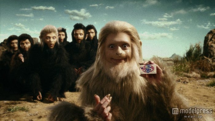 土屋アンナ/「ストライドストライプ」篇