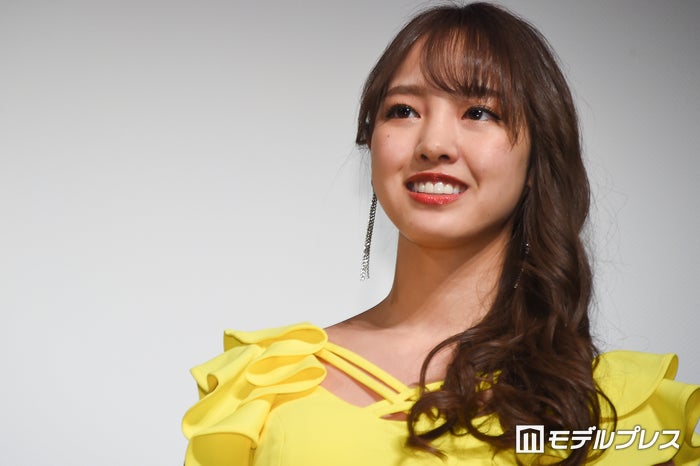 元モー娘。飯窪春菜、金髪ショートで雰囲気ガラリ「印象激変」「新鮮で可愛い」と反響続々