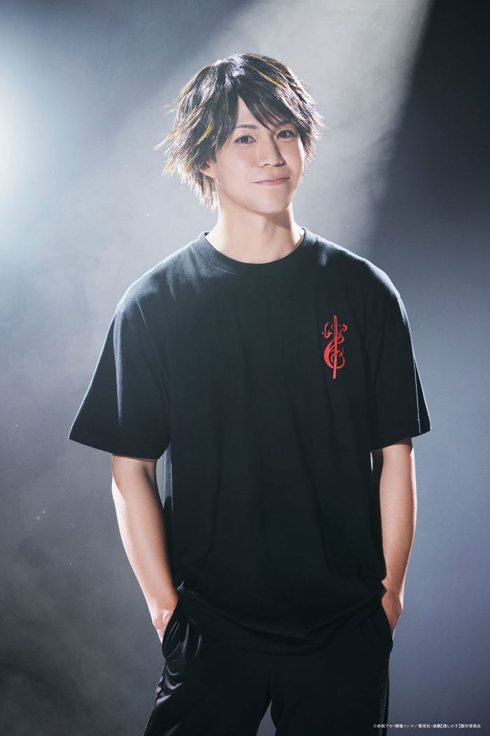 林原キイロ(劇団ララライ)役:三浦修平【推しの子】キャラクタービジュアル(C)赤坂アカ×横槍メンゴ/集英社・演劇【推しの子】製作委員会