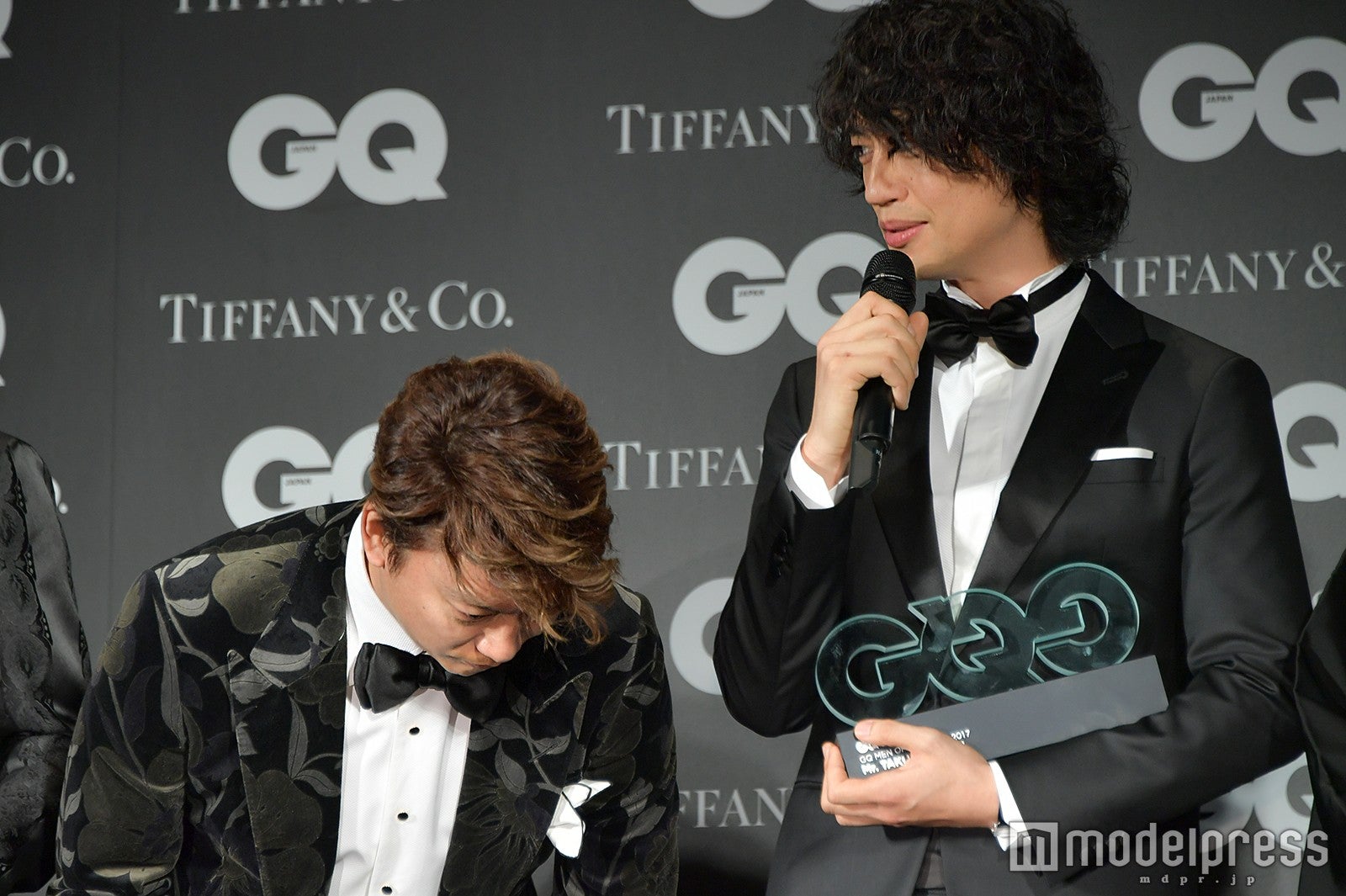 香取慎吾、斎藤工（C）モデルプレス