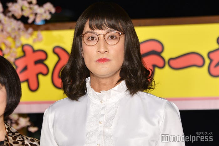 “ミタゾノ”に扮装した松岡昌宏(C)モデルプレス