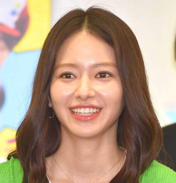 山本舞香が第1子妊娠を発表 夫はマイファスHiro「日々、大切に過ごしていきたい」