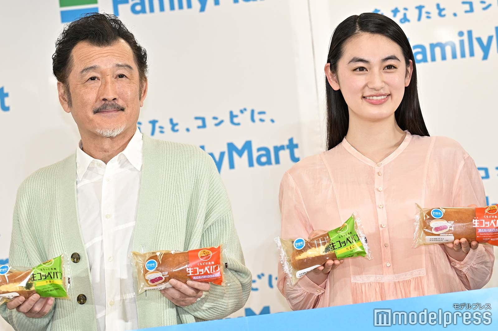 吉田鋼太郎、八木莉可子 （C）モデルプレス