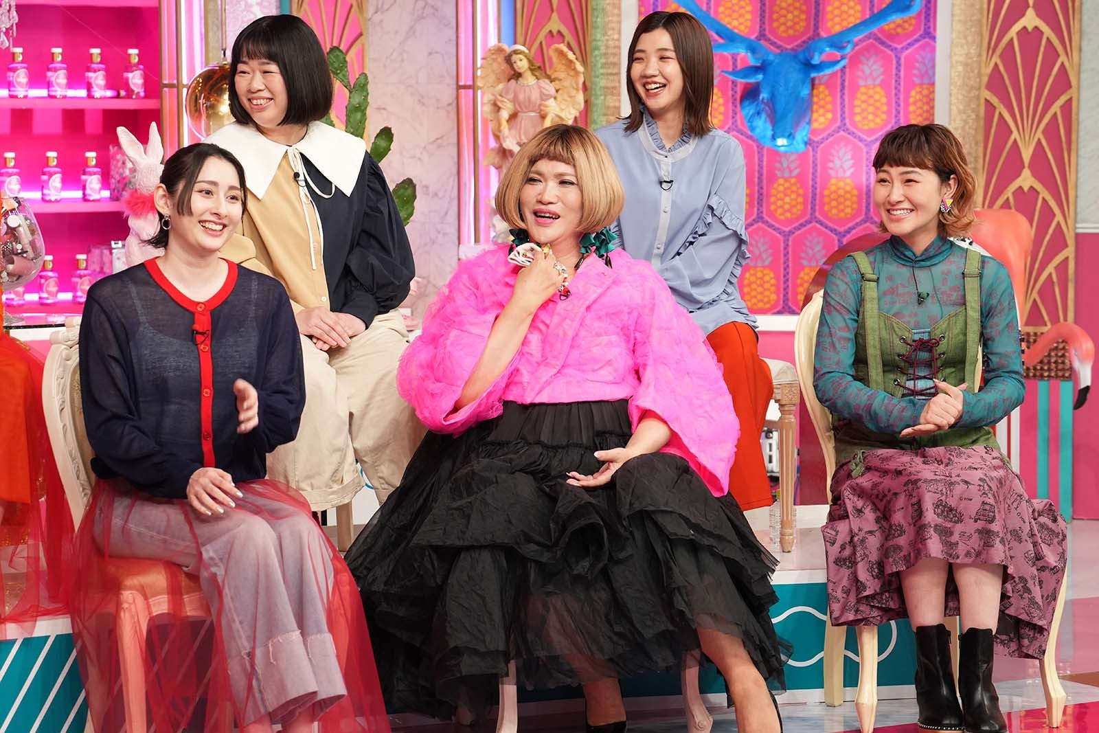 （左から）早見あかり、伊藤修子、IKKO、福田麻貴、村上佳菜子（C）日本テレビ