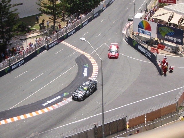 カーレースの様子（参加者撮影）