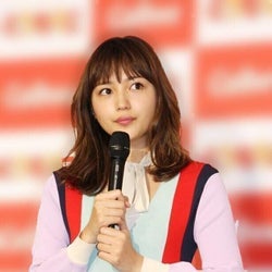川口春奈&横浜流星、密着SHOTに反響「本当に美男美女」「もうこのふたり大好き」