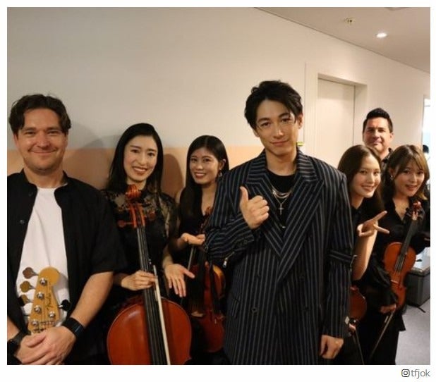 ディーン・フジオカ最新の親指を公開／ディーン・フジオカ公式Instagramより