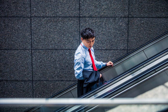 転職を繰り返す