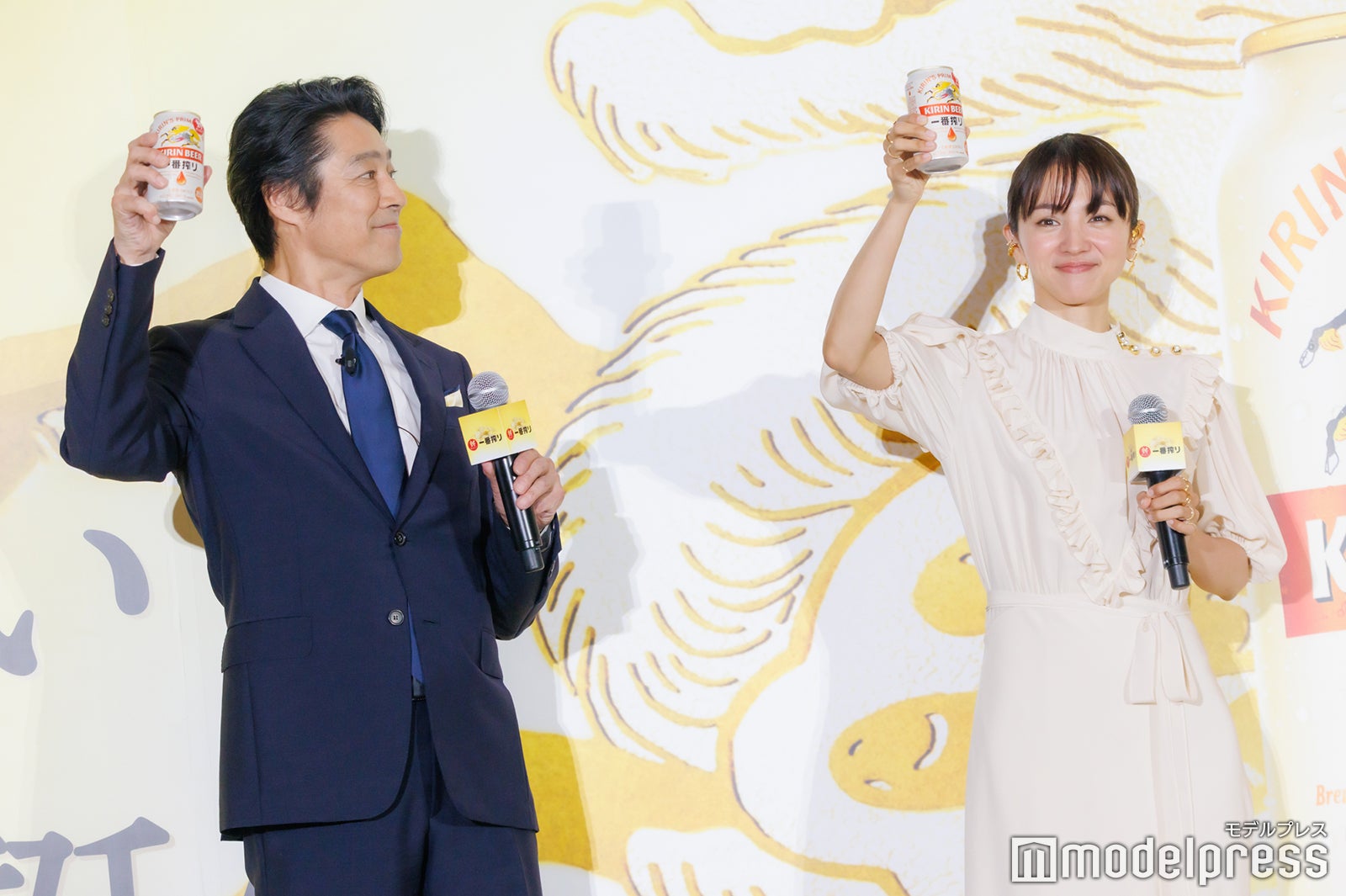 堤真一、満島ひかり（C）モデルプレス