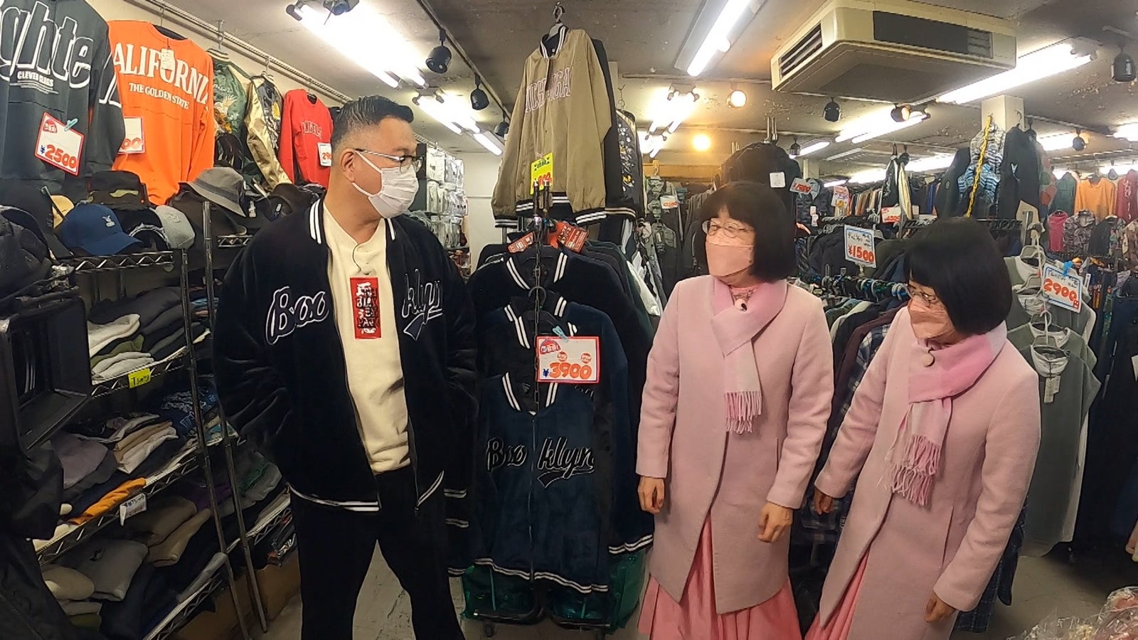 長谷川忍、阿佐ヶ谷姉妹（C）テレビ朝日