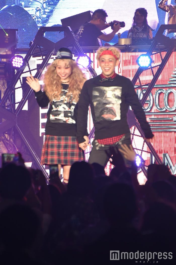 ぺこ&りゅうちぇる(C)モデルプレス