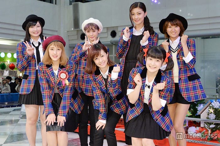 Berryz工房 (C)モデルプレス