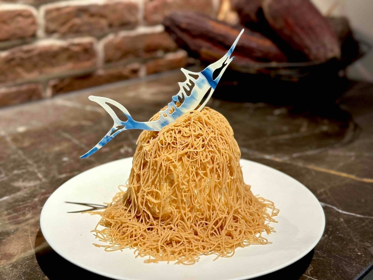 TOPにのっているお魚モチーフもチョコレート！