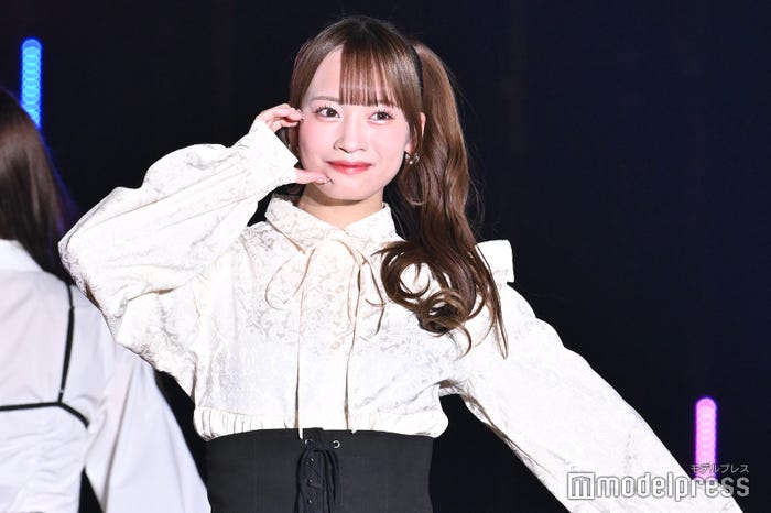 日向端ひな「【推しの子】」コラボステージ(C)モデルプレス