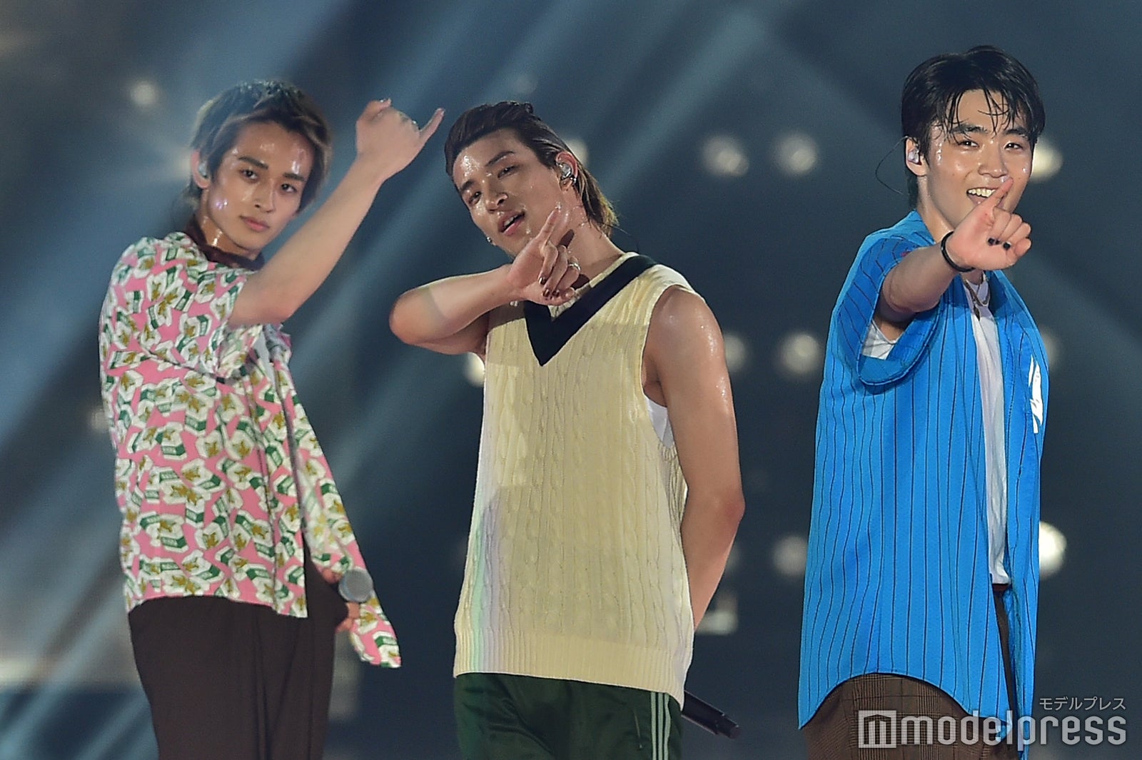 （左から）桑山隆太、古幡亮、八村倫太郎（C）モデルプレス