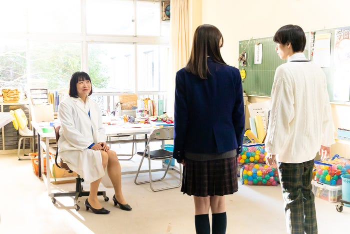 山崎静代 (C)2022 HJ Holdings, Inc.