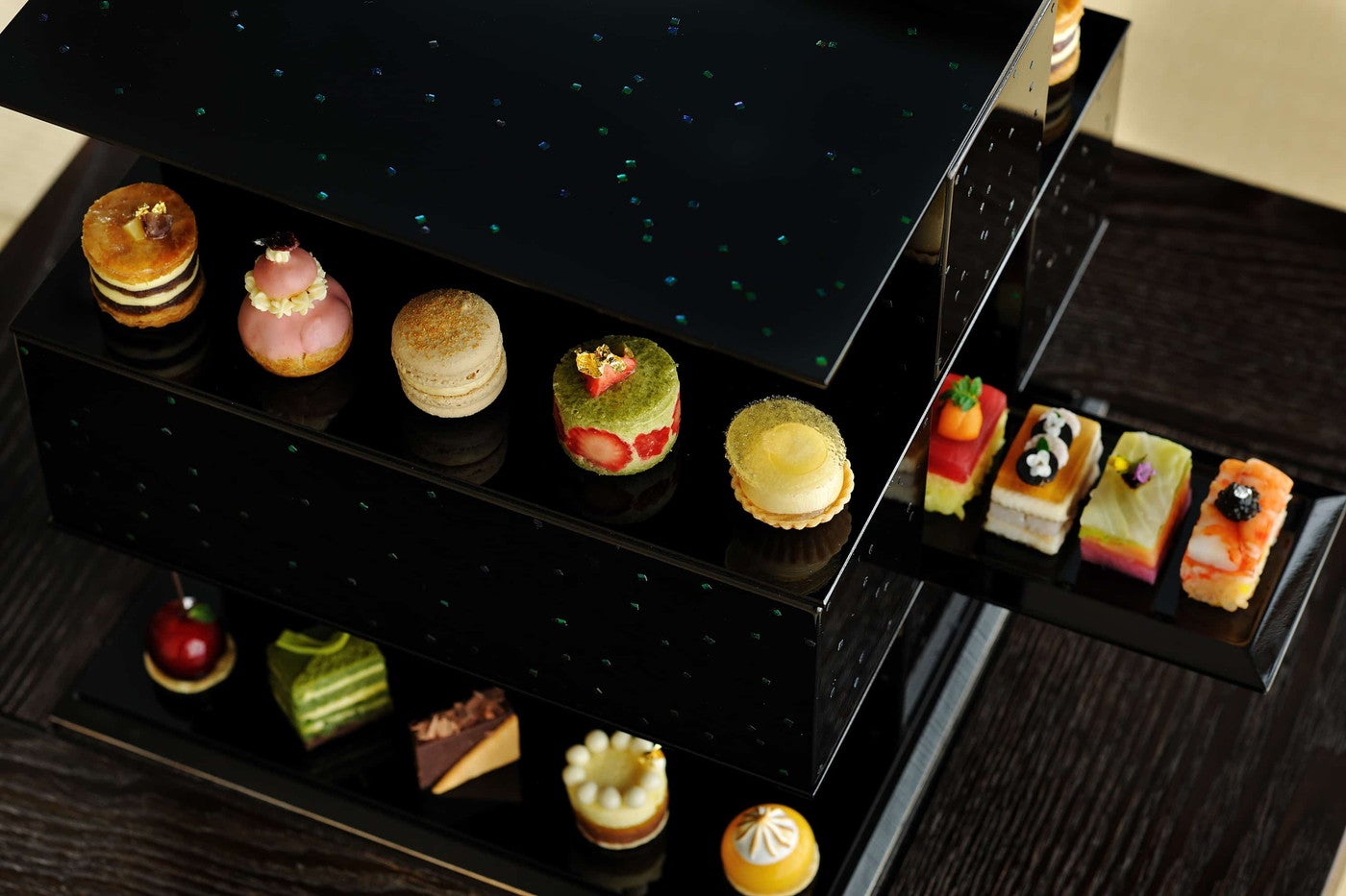 星のや東京のアフタヌーンティー、発酵食品×ドリンクとのペアリング