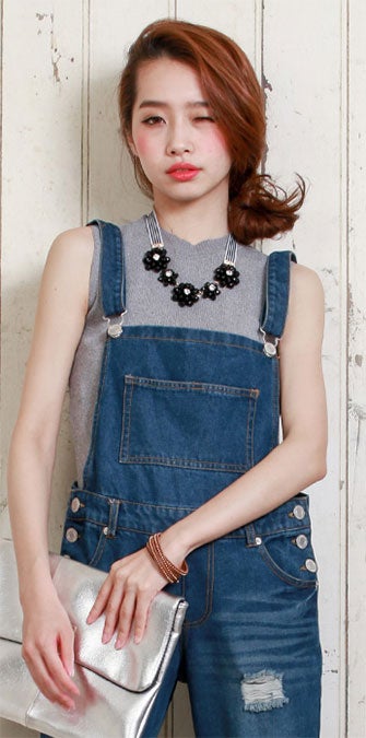 ポイントダメージデニムオーバーオール「salus」3,990円（税込）